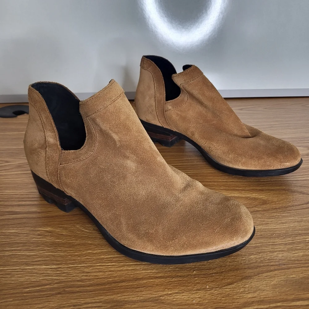 Sorel Lolla Cut Out Bootie Womens Size 8 - Picture 1 of 7
